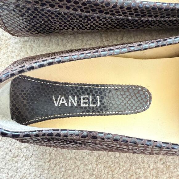 Vaneli Brown Snakeskin Embossed Leather Moccasin Driving Loafers Buckle Size 9 - Picture 5 of 6